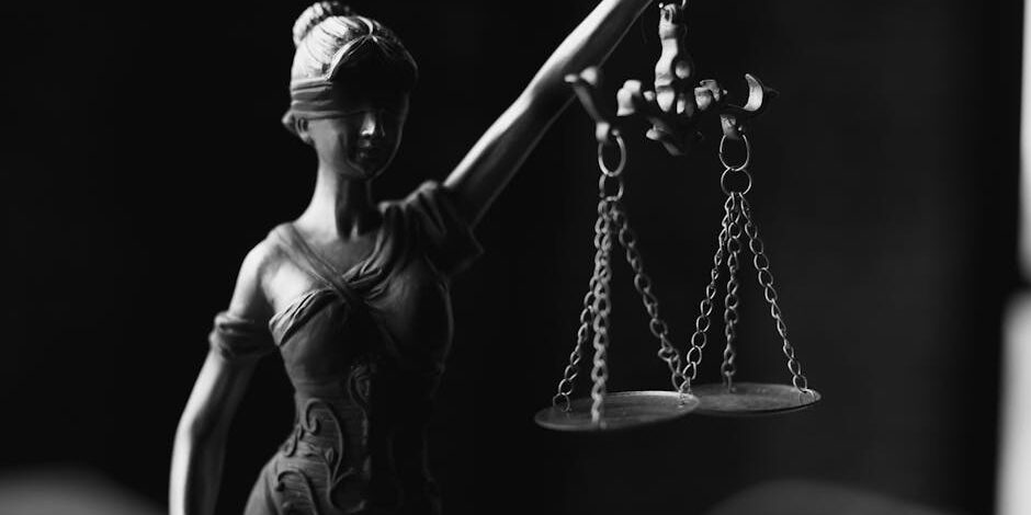 probate-lawyer-fees-guide-2025-image probate lawyer fees